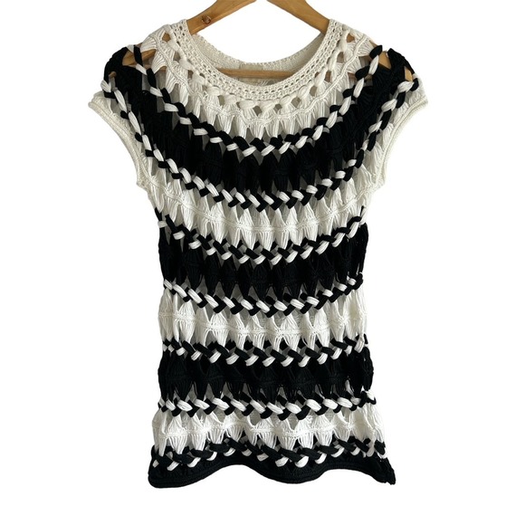 Chicos Women’s Size Small Striped Crotchet Black & White‎ Top - Picture 1 of 7